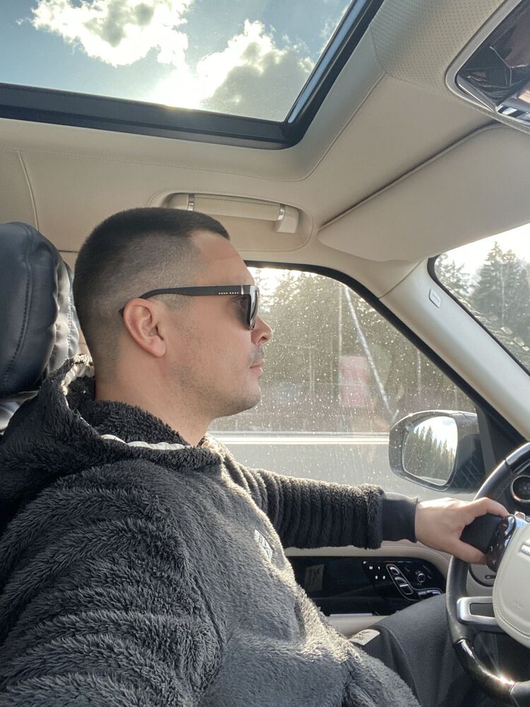  26964795  Maxim, 39 ,    -