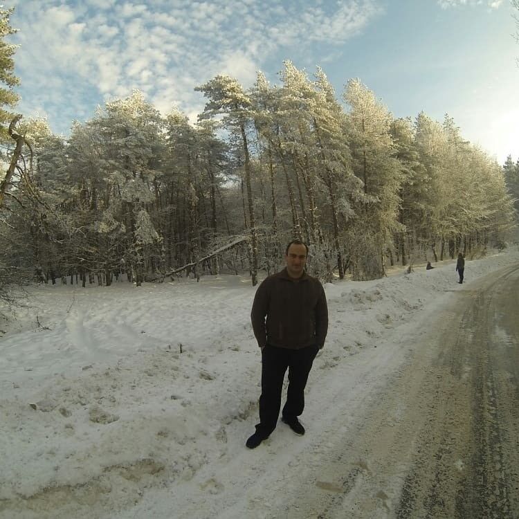  ,   Luka, 35 ,   ,   , c 
