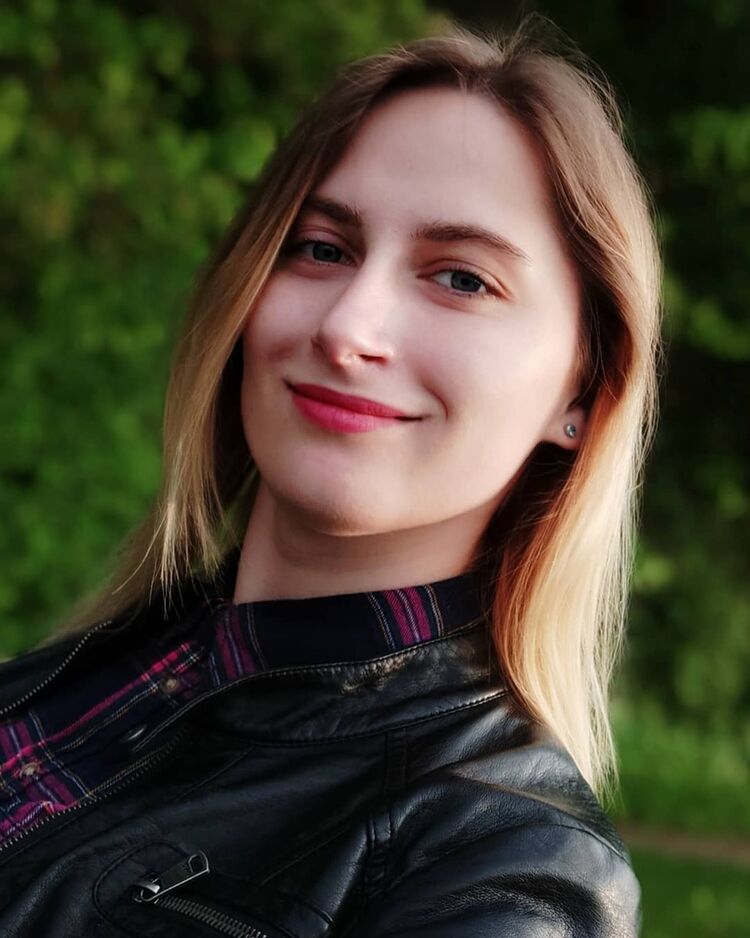  ,   Yulia, 31 ,   ,   , c , 