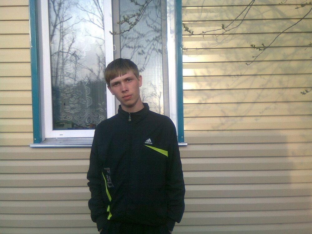  4170915  Alexandr, 31 ,    