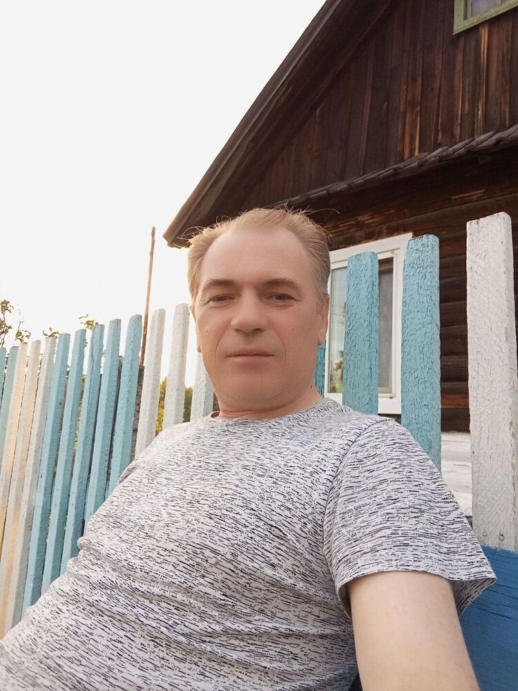  46821855  , 49 ,    