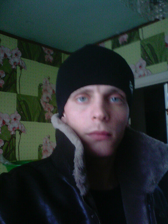  ,   Andrei, 33 ,   