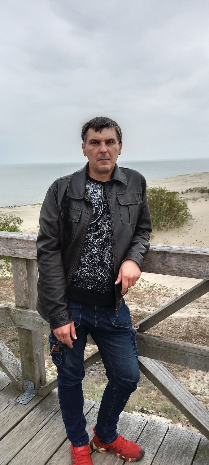  53137805  Denisss, 44 ,    