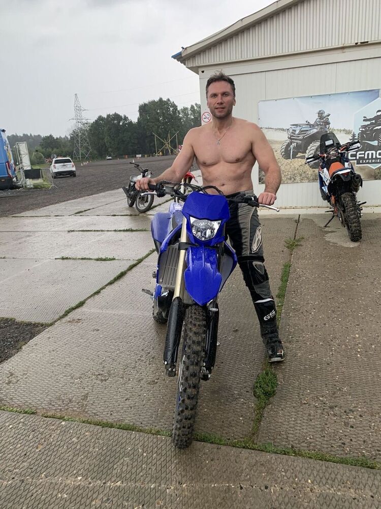  31400295  , 43 ,    