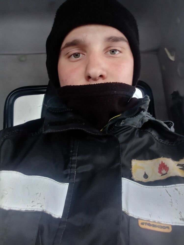  32893865  , 23 ,    