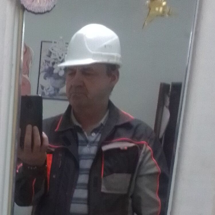  42921275  , 57 ,    