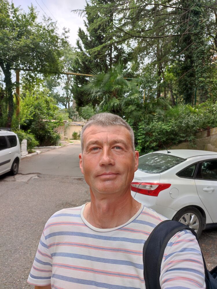  44500685  , 52 ,    