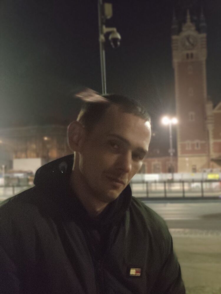  ,   , 33 ,   c 
