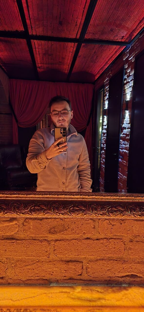  52965195  , 22 ,    
