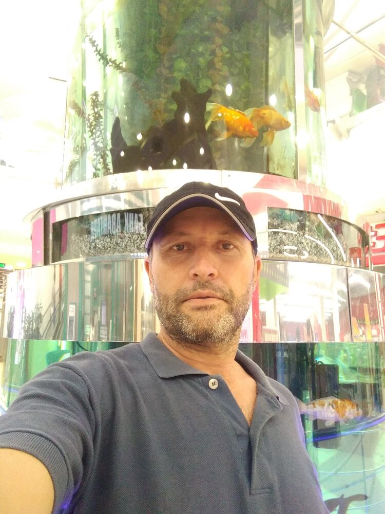  36579385  Ali, 44 ,    