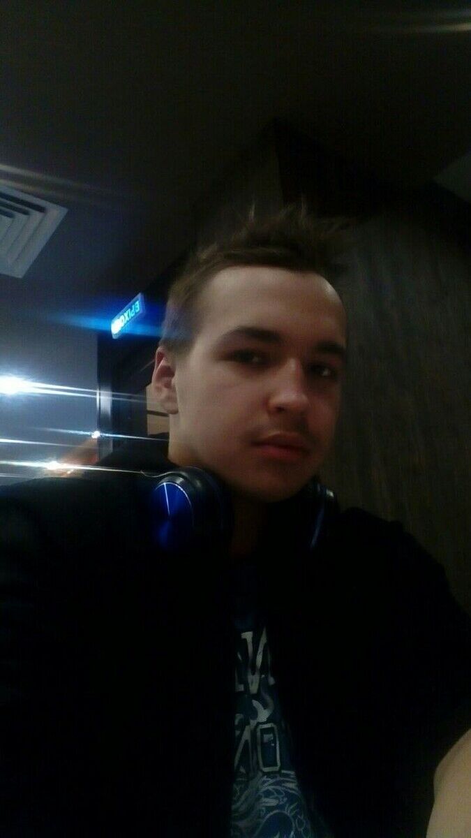  21571615  , 23 ,    