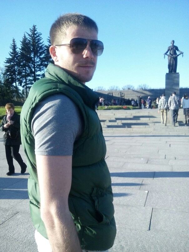  -,   Andrew, 39 ,   ,   , c 