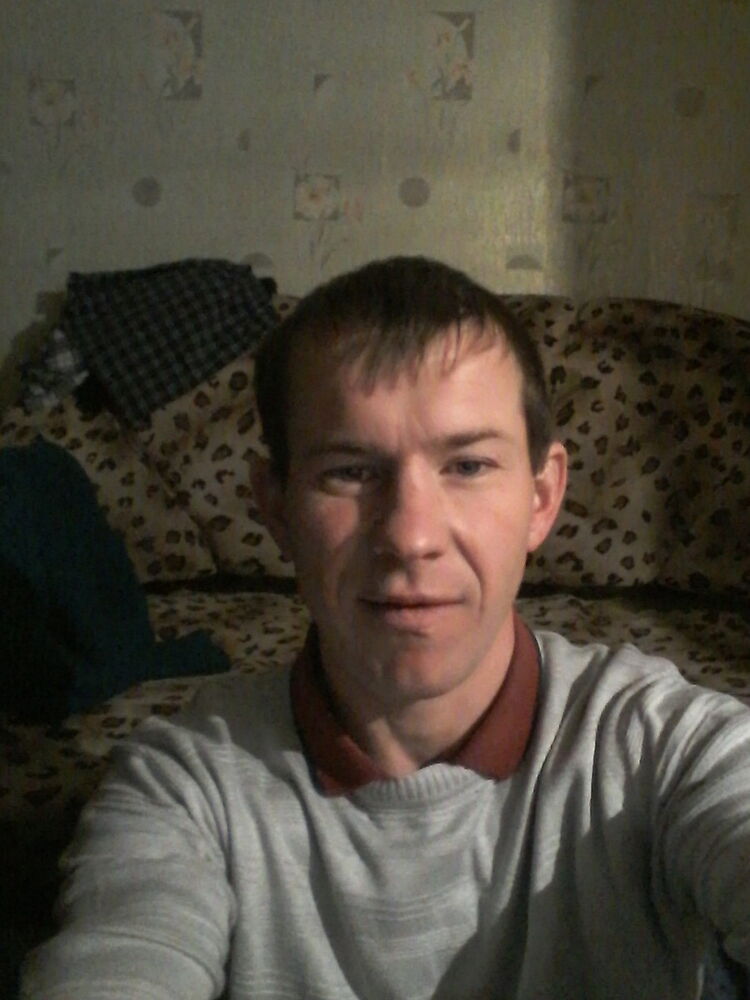  8765905  Romik, 41 ,    