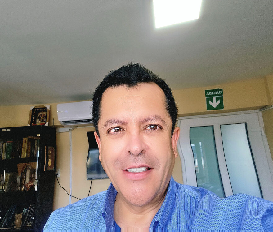  ,   VICTOR, 51 ,     , c 