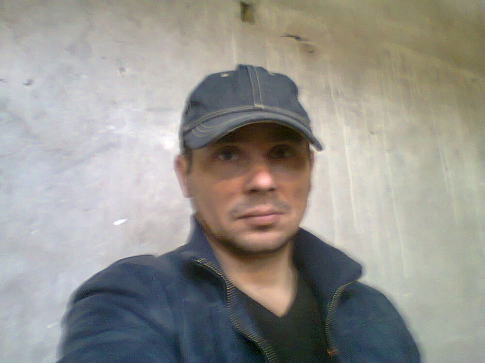  5659615  Denis, 45 ,    