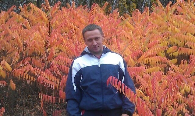 24760535  Sergey, 54 ,    