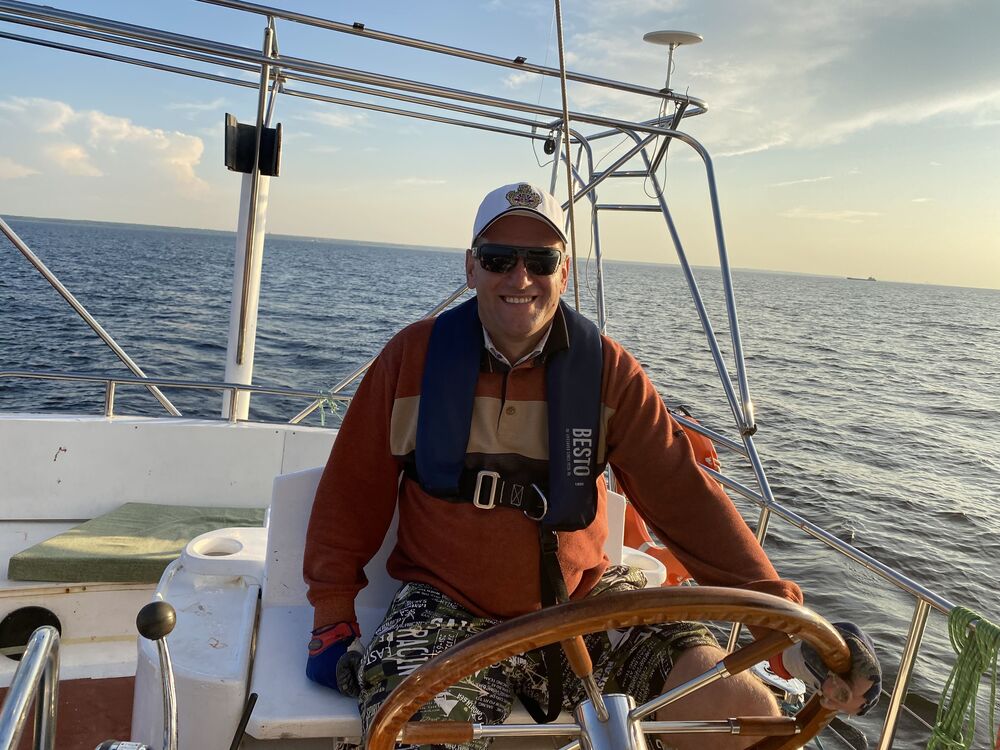 ���� 42432425 ������� ������, 49 ���, ���� ���������� � �����-����������