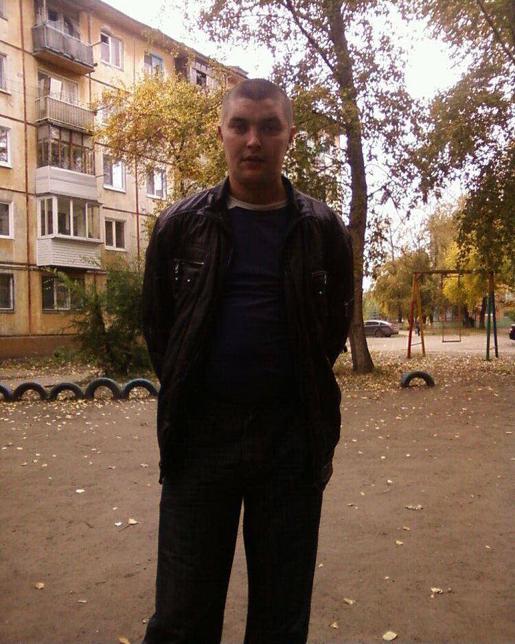  42071205  Ҹ, 37 ,    