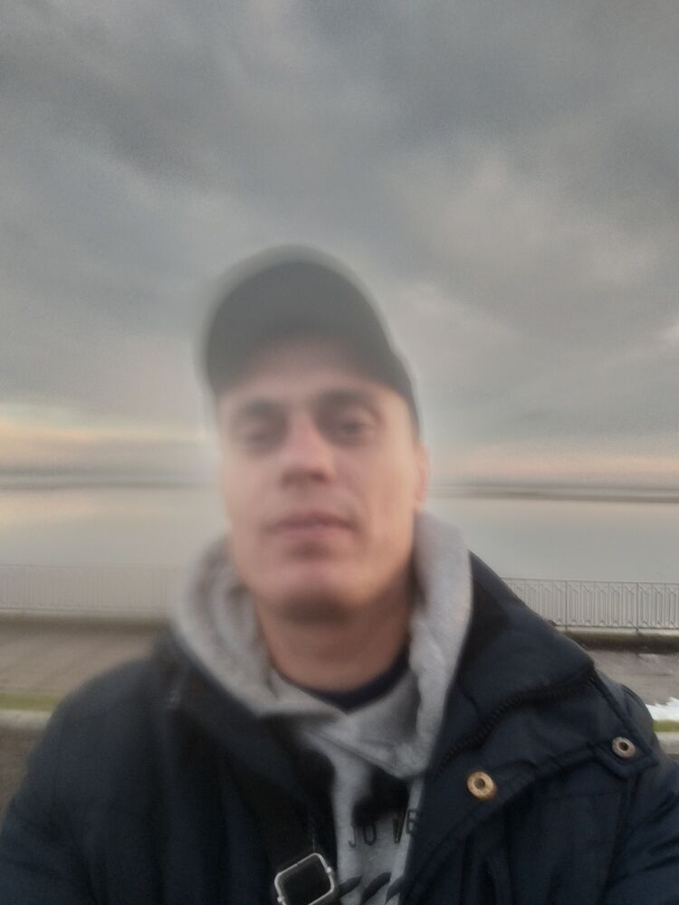 44395745  , 35 ,    