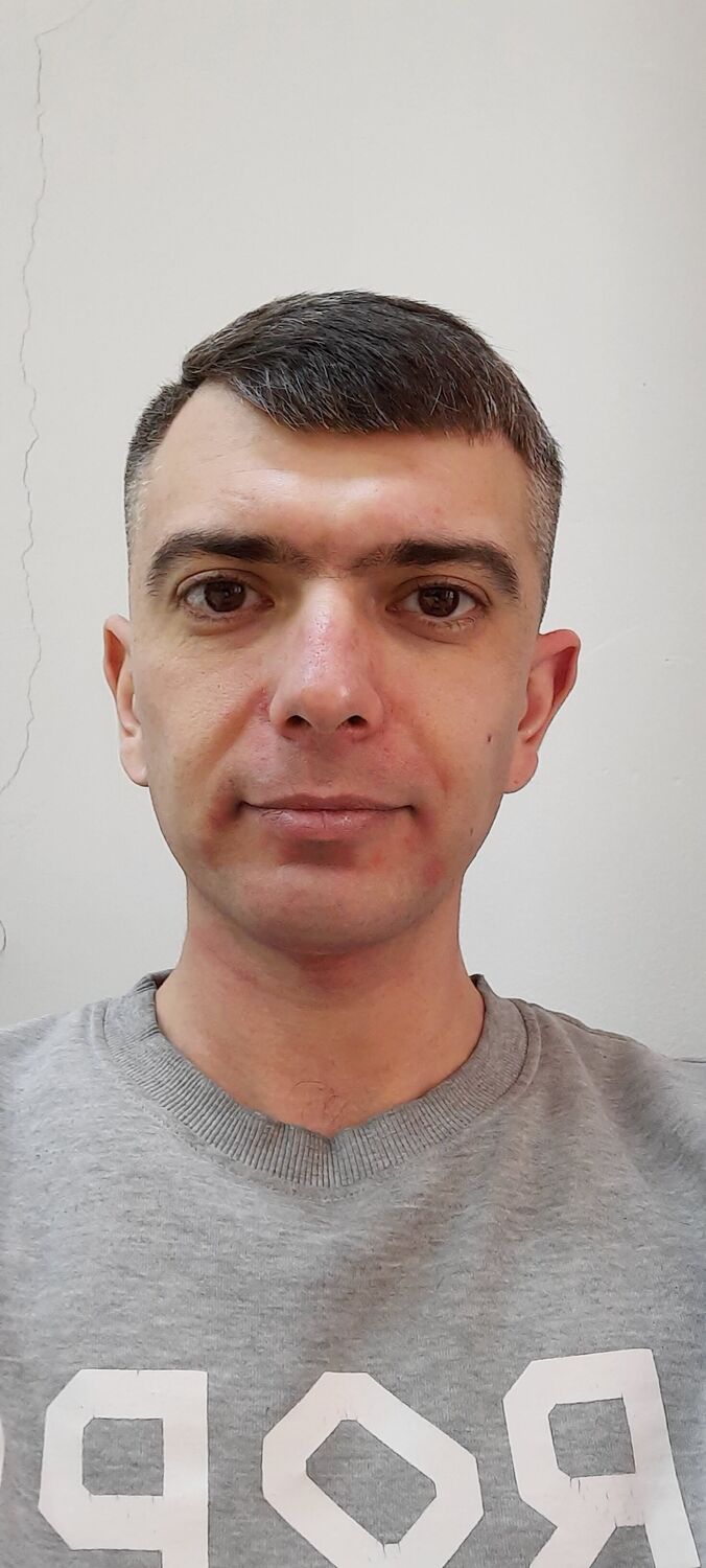  33724625  , 37 ,    