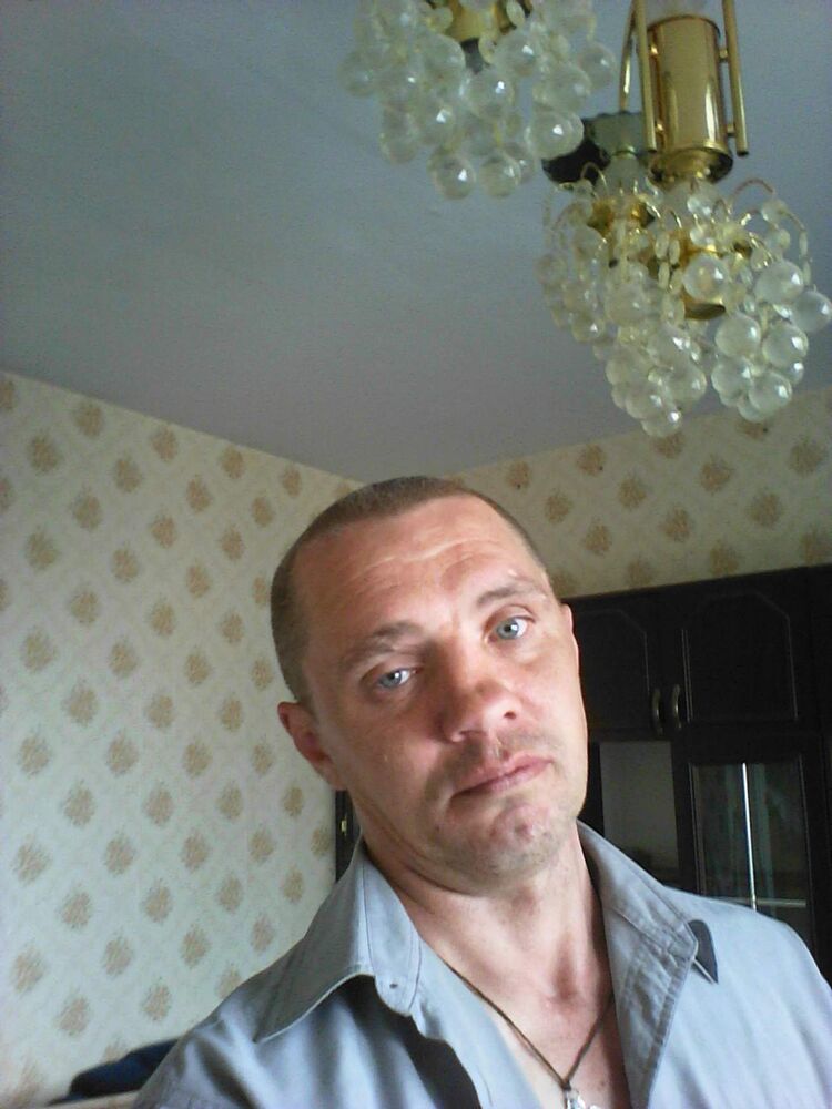  37828545  , 51 ,     