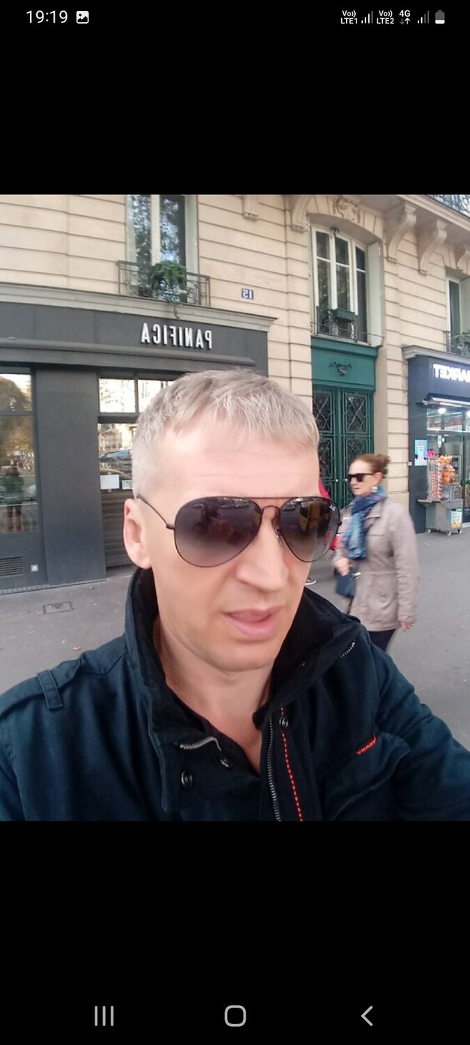  49528305  , 61 ,    