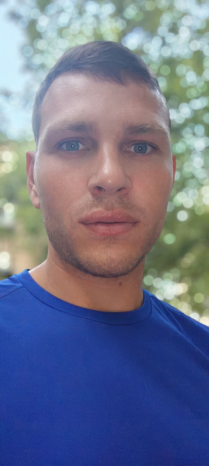  51943025  Vlad, 32 ,    