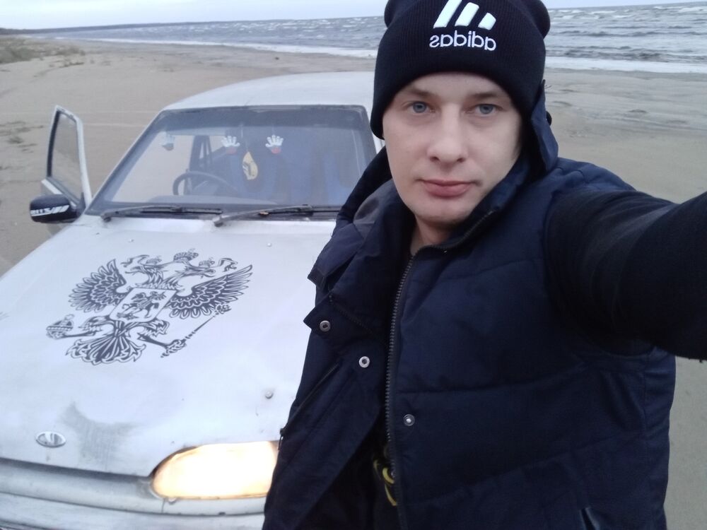  47039025  Kirill, 33 ,    