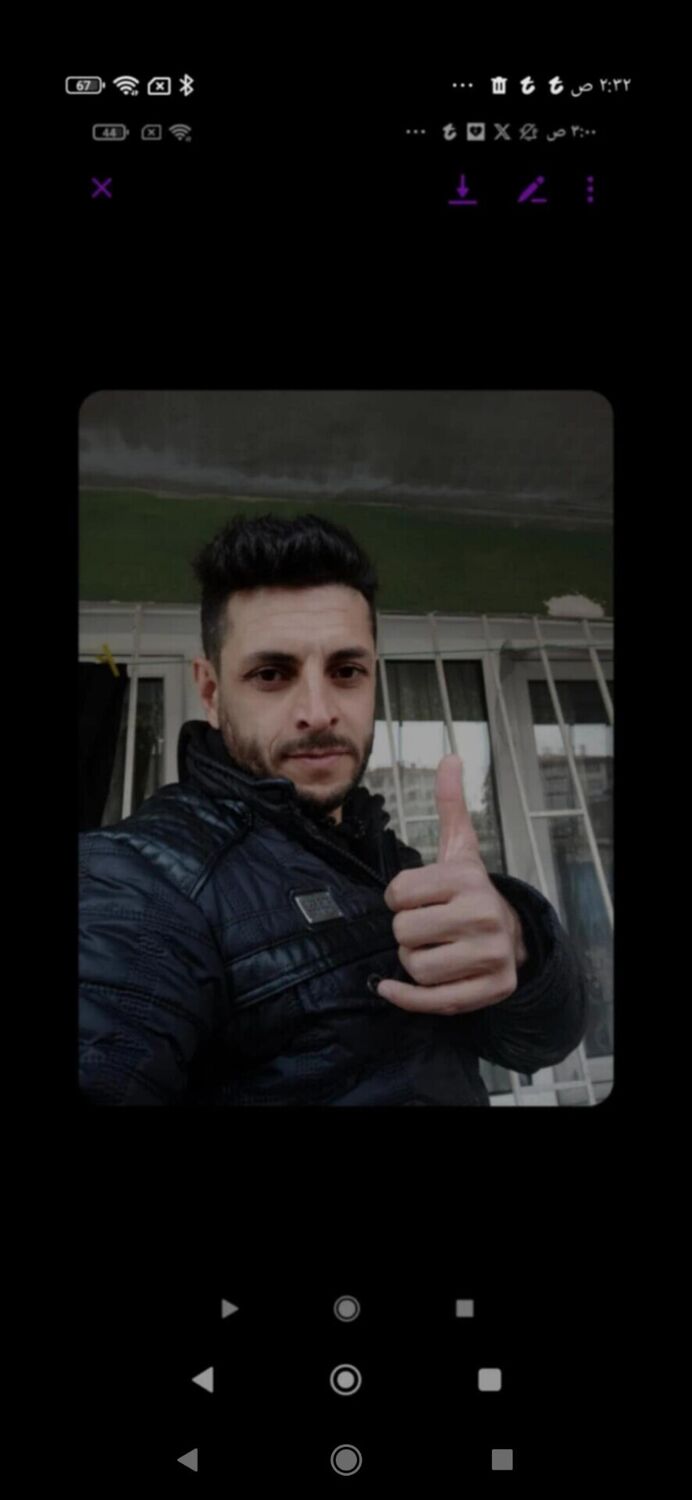  44592515  Akram, 19 ,    