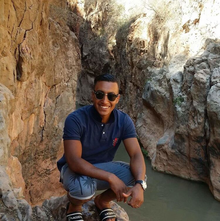  19763375  Hassan, 31 ,    