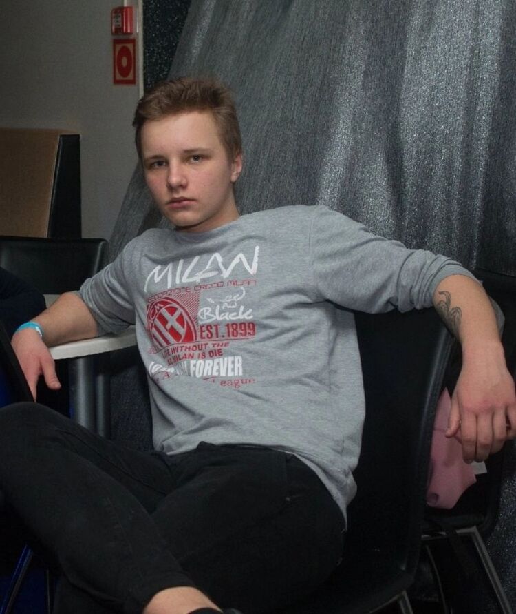 ���� 39325765 ����� ������, 24 ����, ���� ���������� � ������