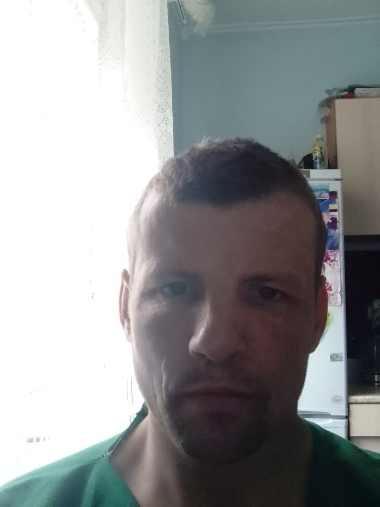  43627665  , 32 ,    