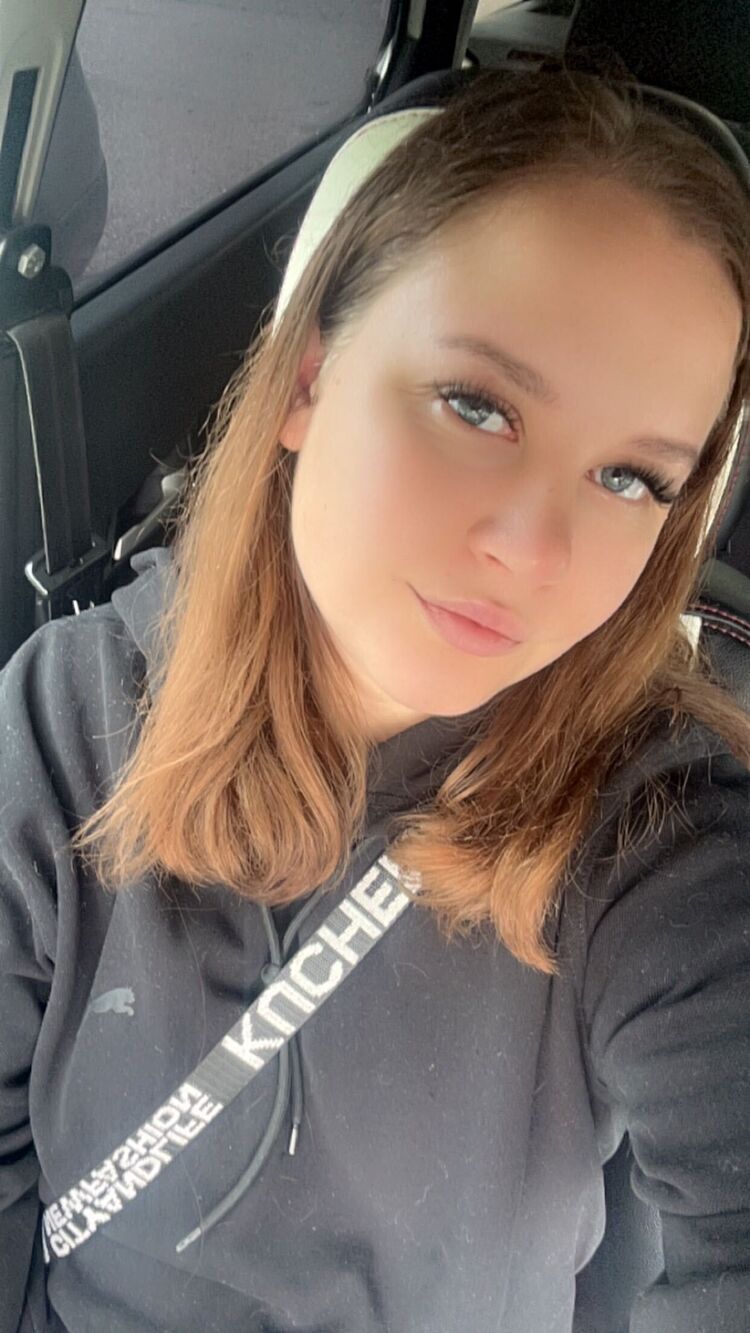  44938185  , 27 ,    