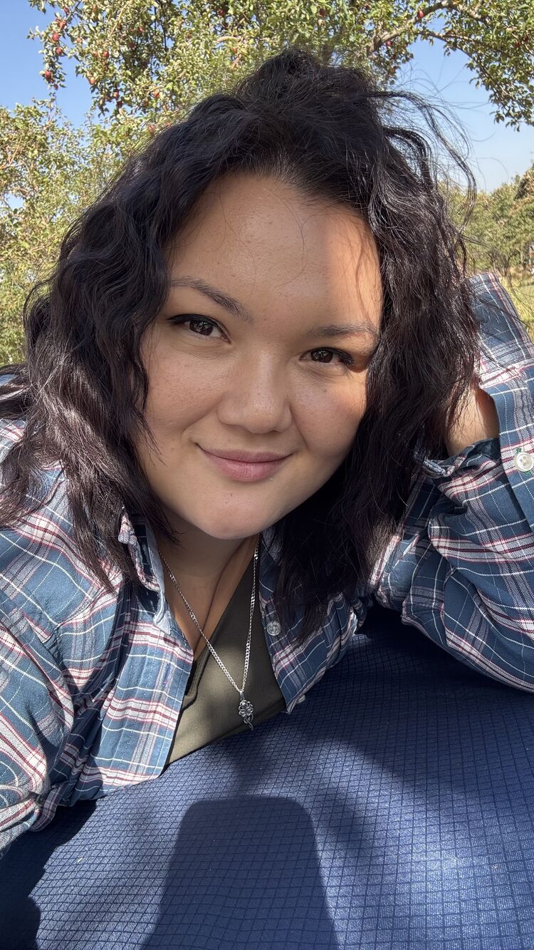  53991065  Kari, 35 ,    