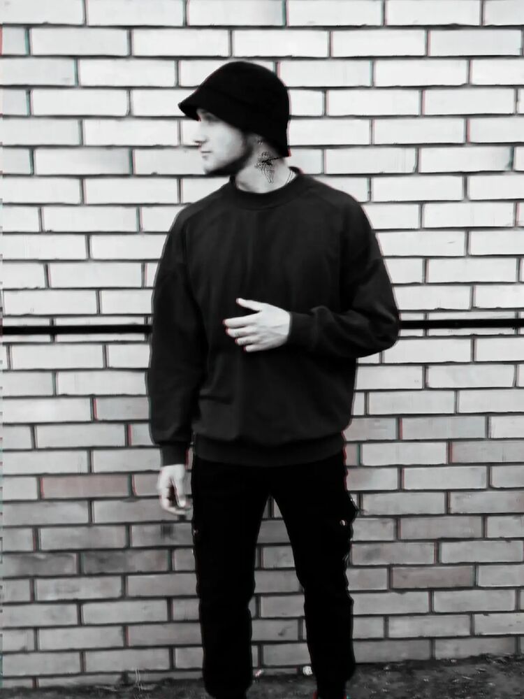  ,   Andrey, 25 ,  
