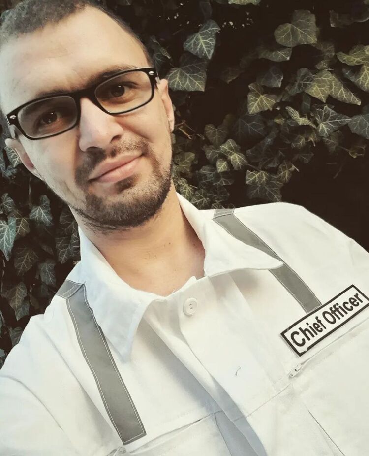  ,   Viacheslav, 27 ,   ,   