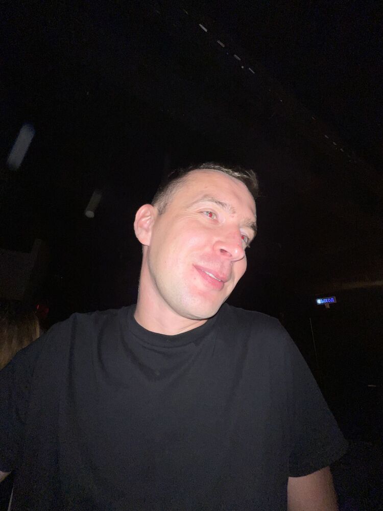  48082875  , 33 ,    