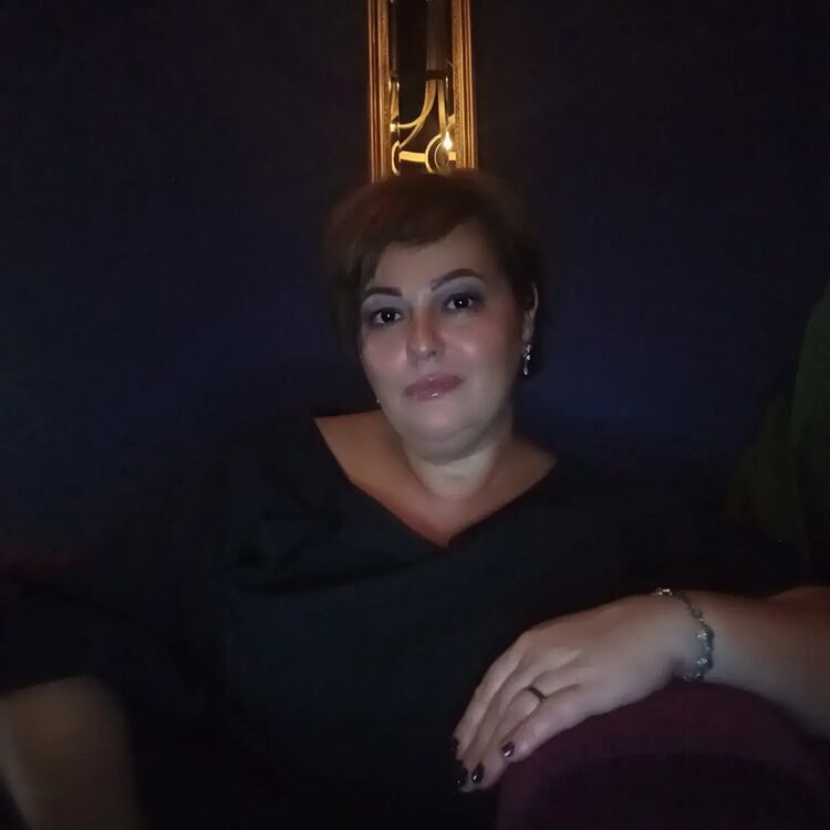  53957785  Mira, 47 ,    