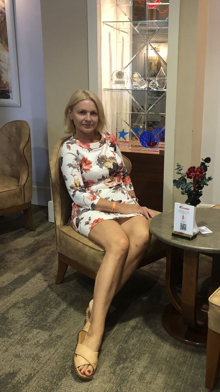  24455555  Angela, 52 ,    New York City