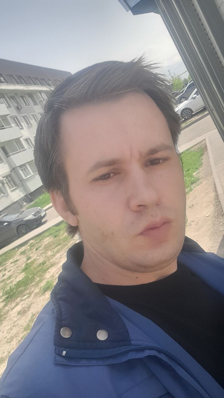  35246475  , 32 ,    