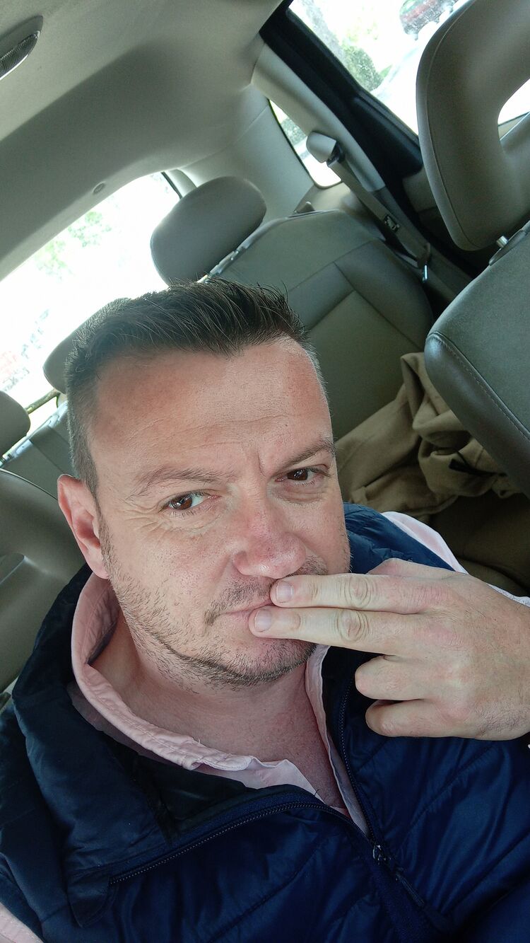  36537875  , 44 ,    