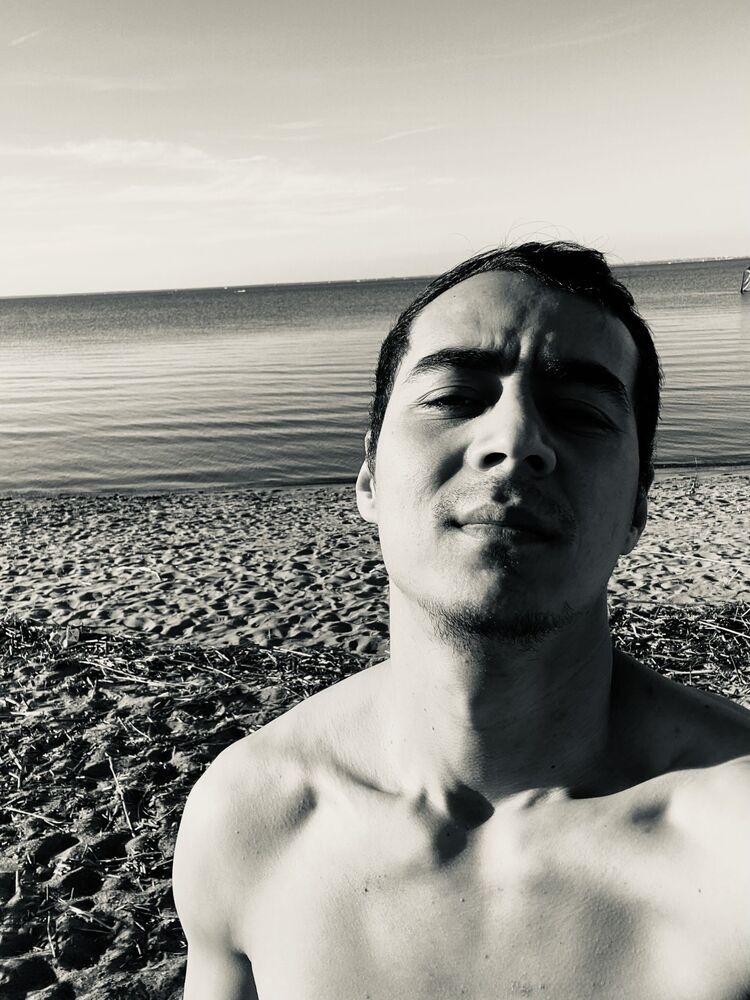  44272805  , 25 ,    -