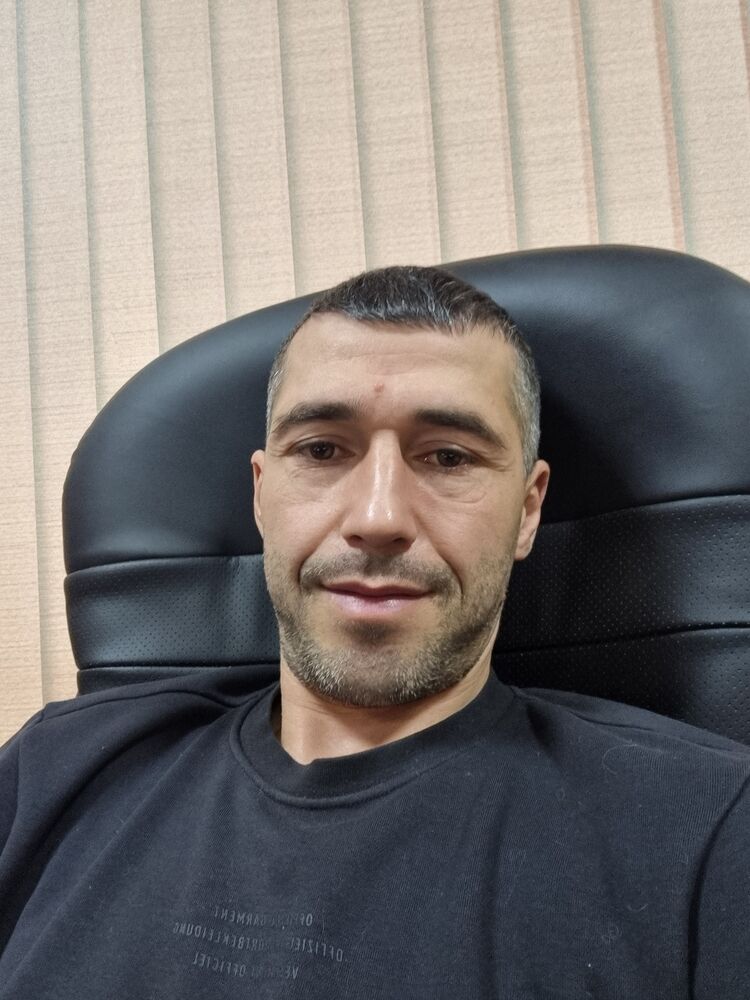  47697045  Ruslan, 37 ,    