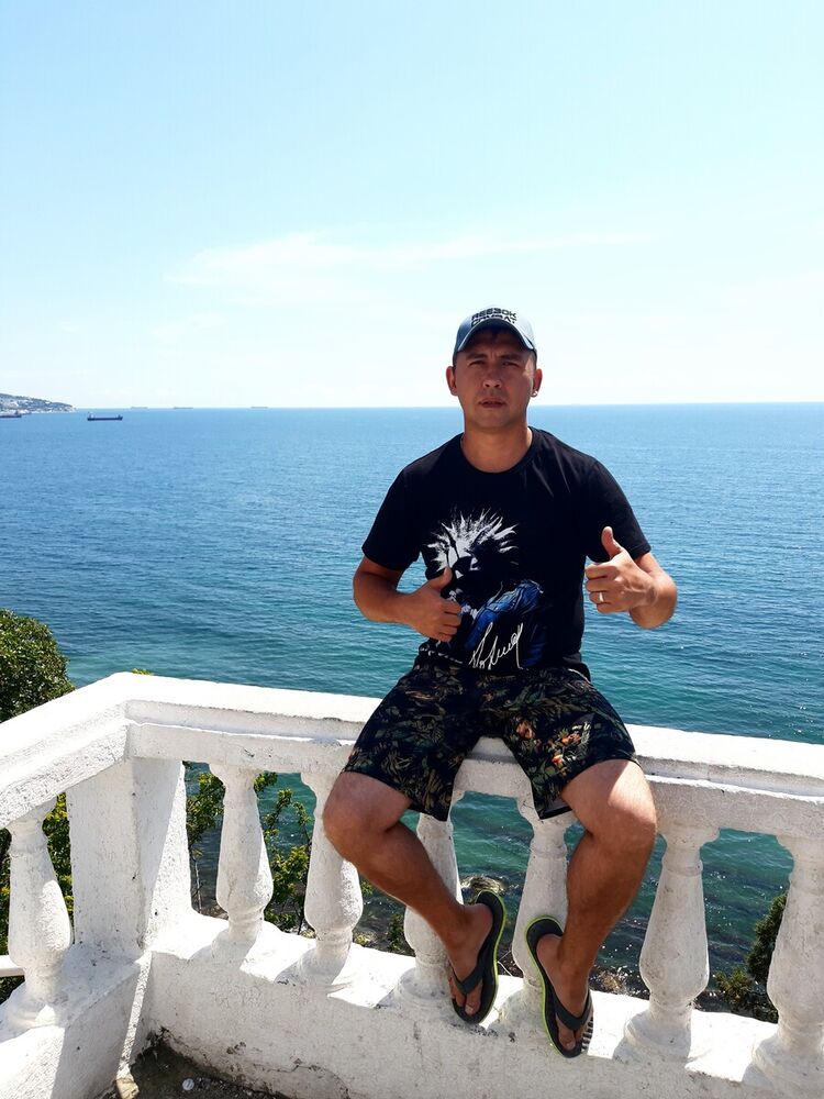  ,   Valek, 34 ,   ,   , c 