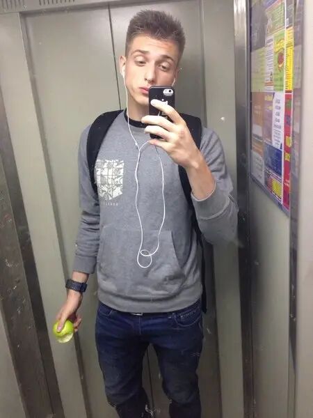 33659665  BlackWood, 24 ,    
