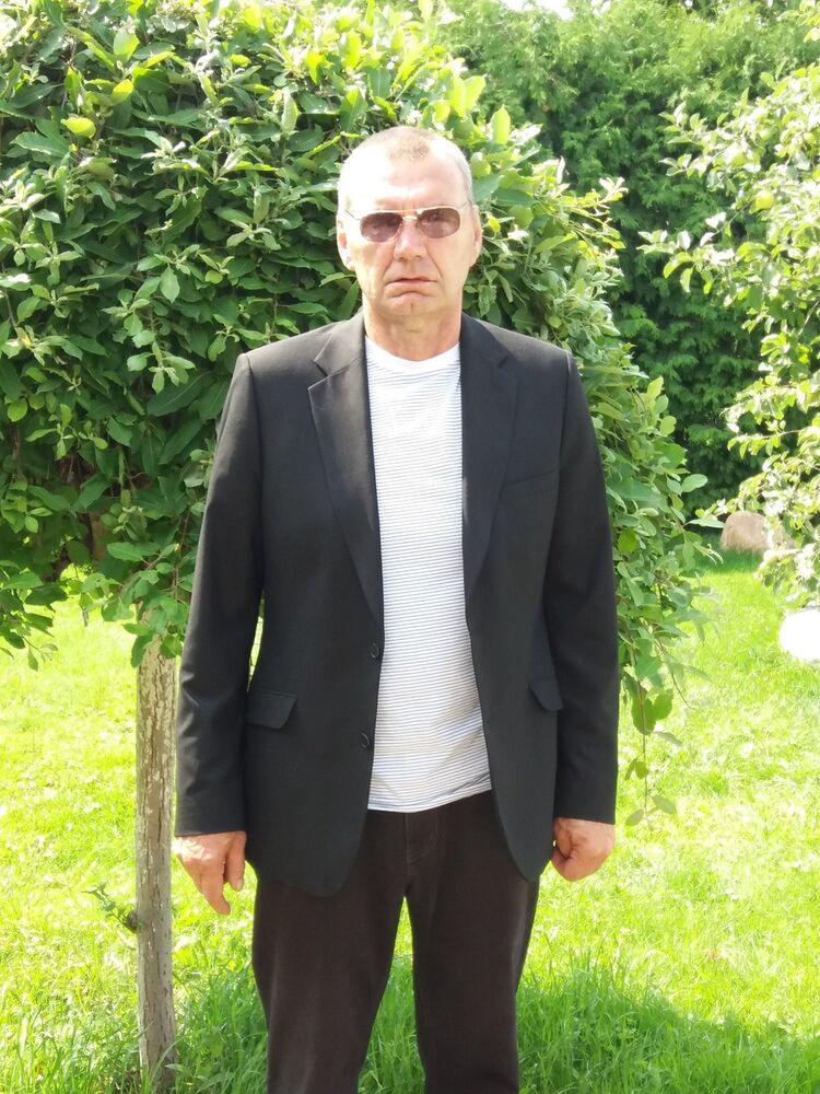  8672205  ALEKSANDR, 69 ,    