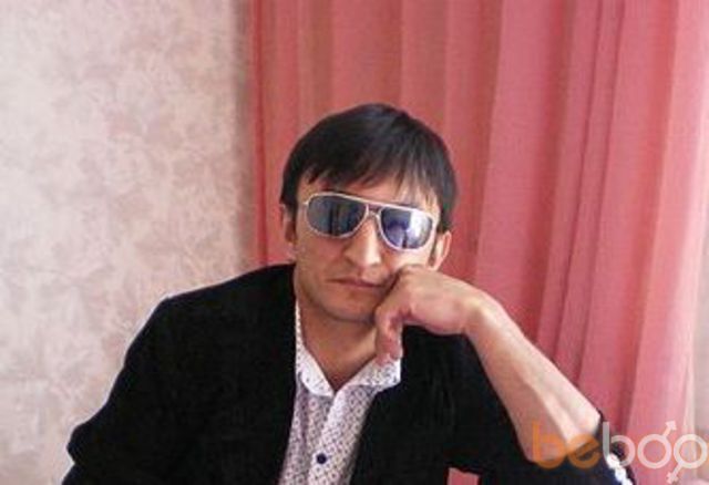  ,   Sarkis, 39 ,   ,   , c 