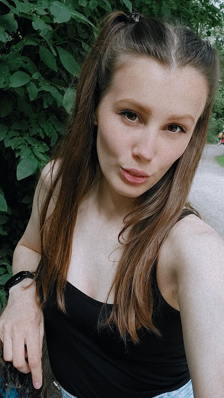  ,   Viktoriia, 29 ,   ,   , 