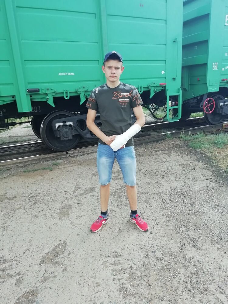  29855545  , 22 ,    