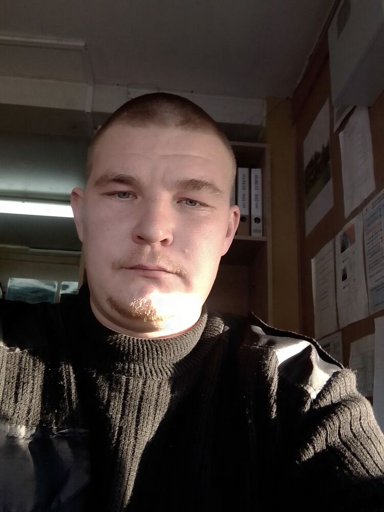  32828905  , 33 ,    